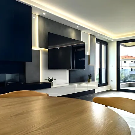 Admiria Villa *