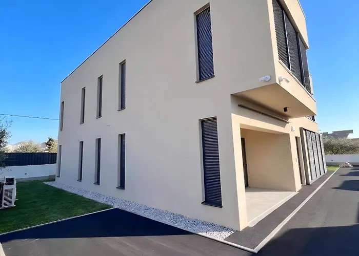 Admiria Split