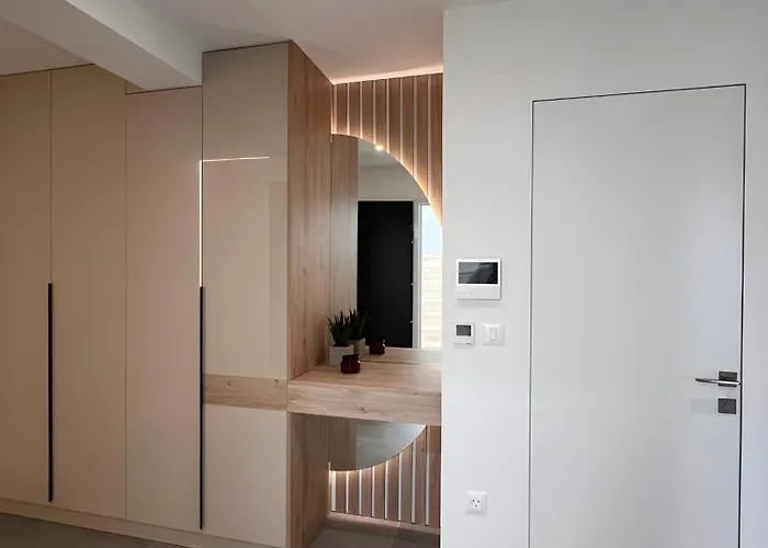 Admiria Villa